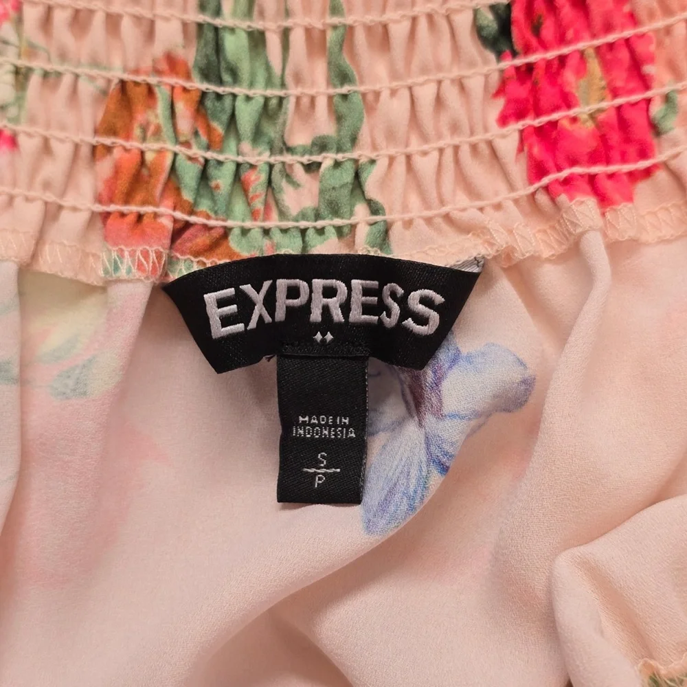 Express Floral Off Shoulder Smocked Blouse Pink Boho Women’s S - Picture 3 of 9